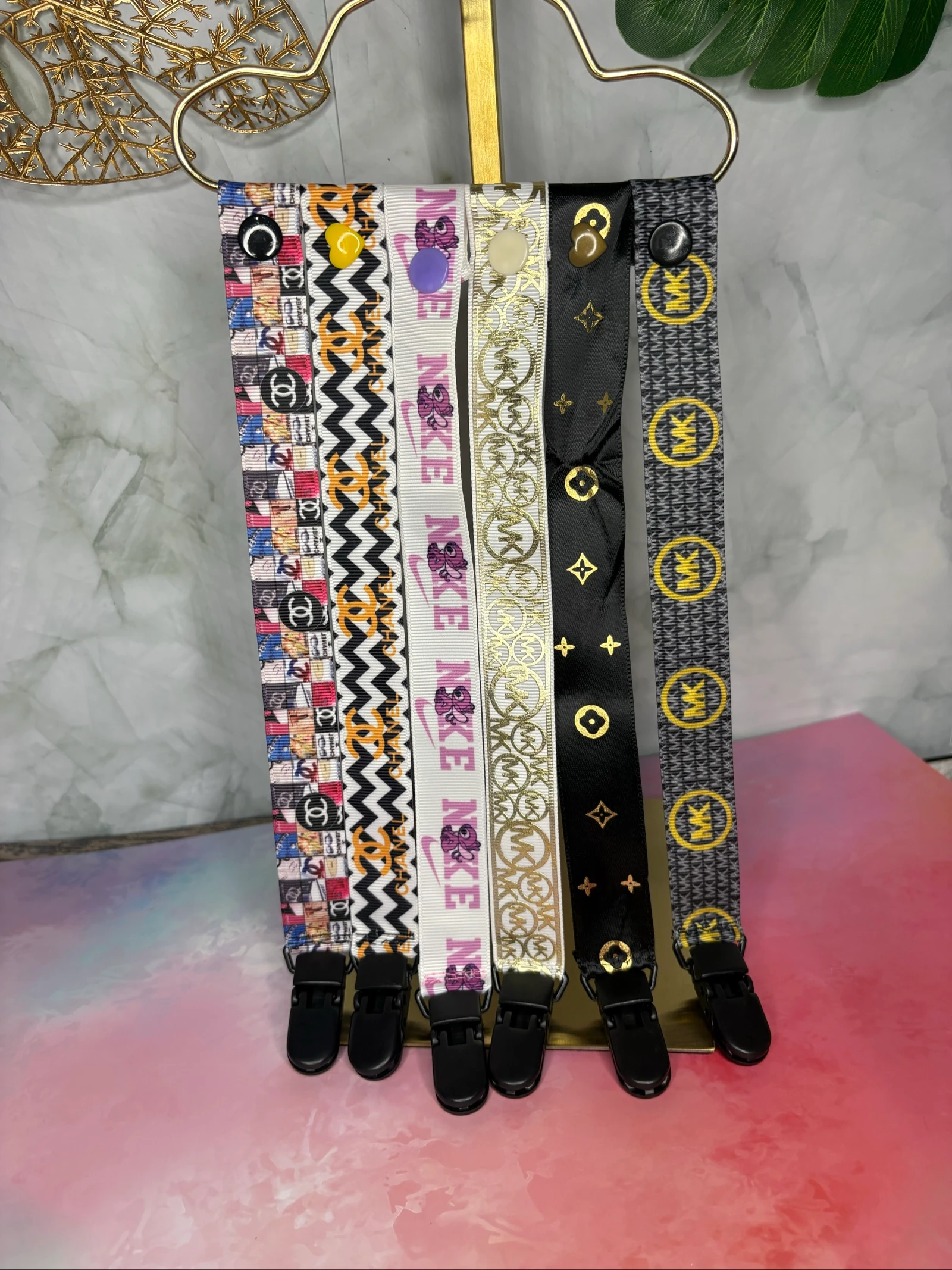Personalizable pacifier clip – Several designs available – photo 2
